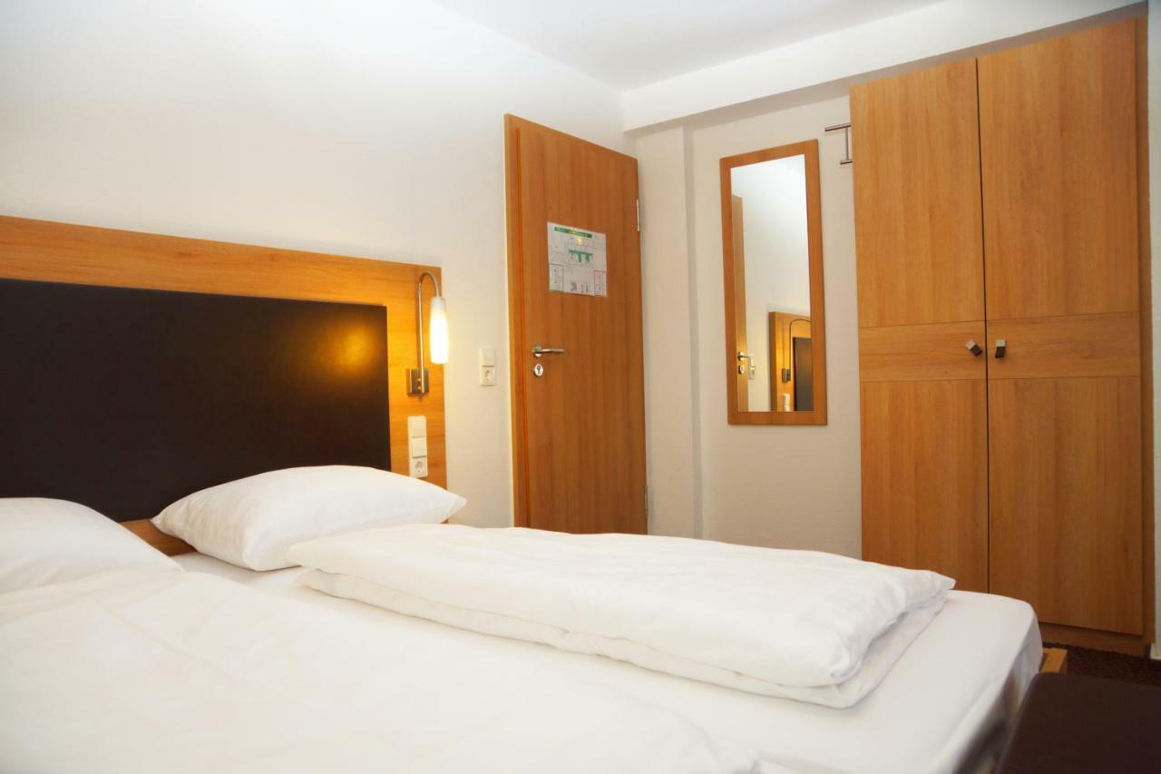 Hotel Krauthof Ludwigsburg Ngoại thất bức ảnh