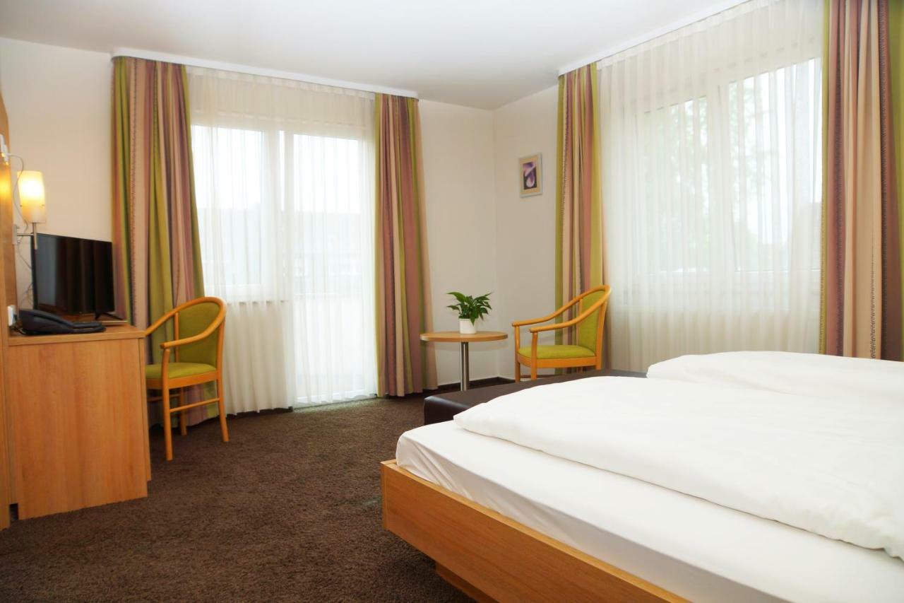 Hotel Krauthof Ludwigsburg Ngoại thất bức ảnh